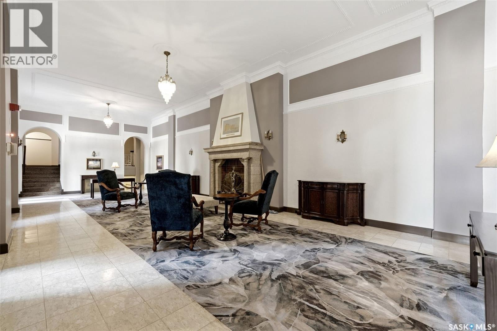 #204/206 2305 Victoria AVENUE - Image 28