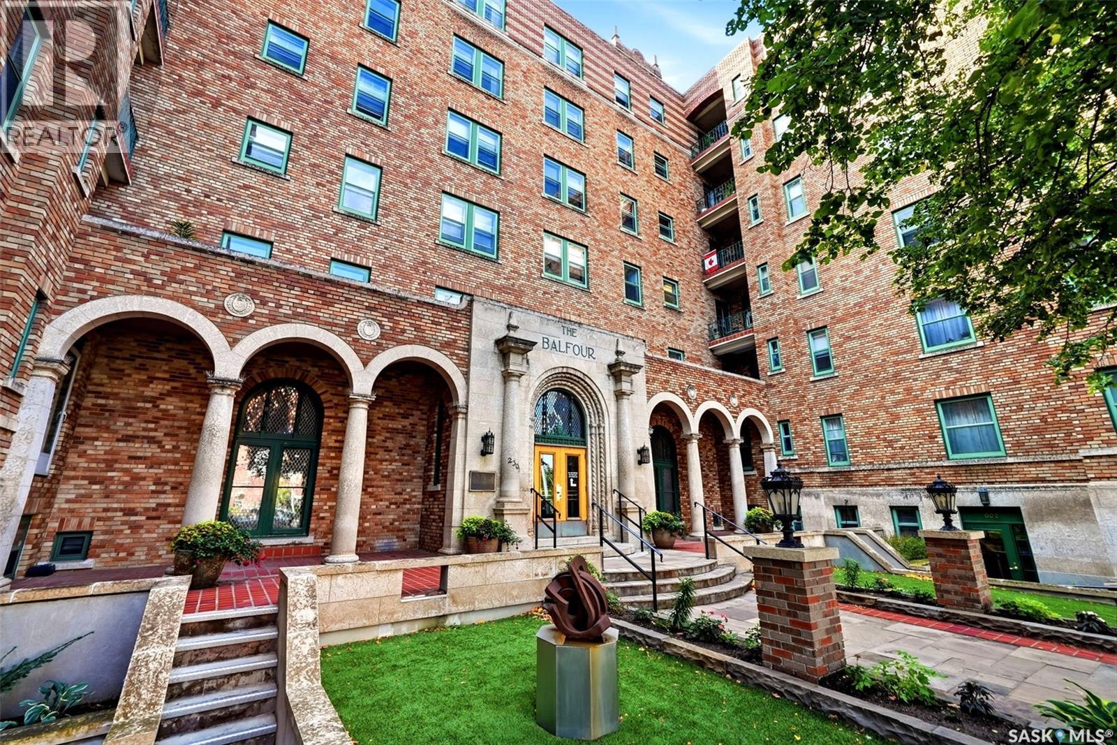 #204/206 2305 Victoria AVENUE - Image 30
