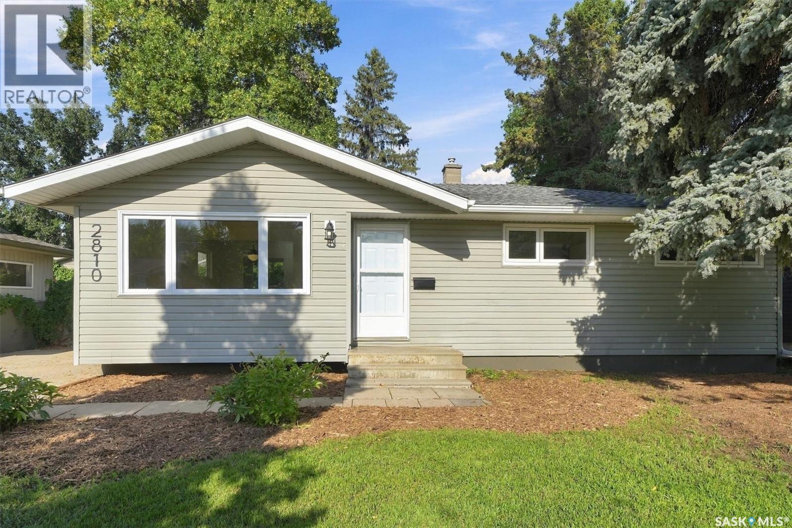2810 Calder AVENUE - 1