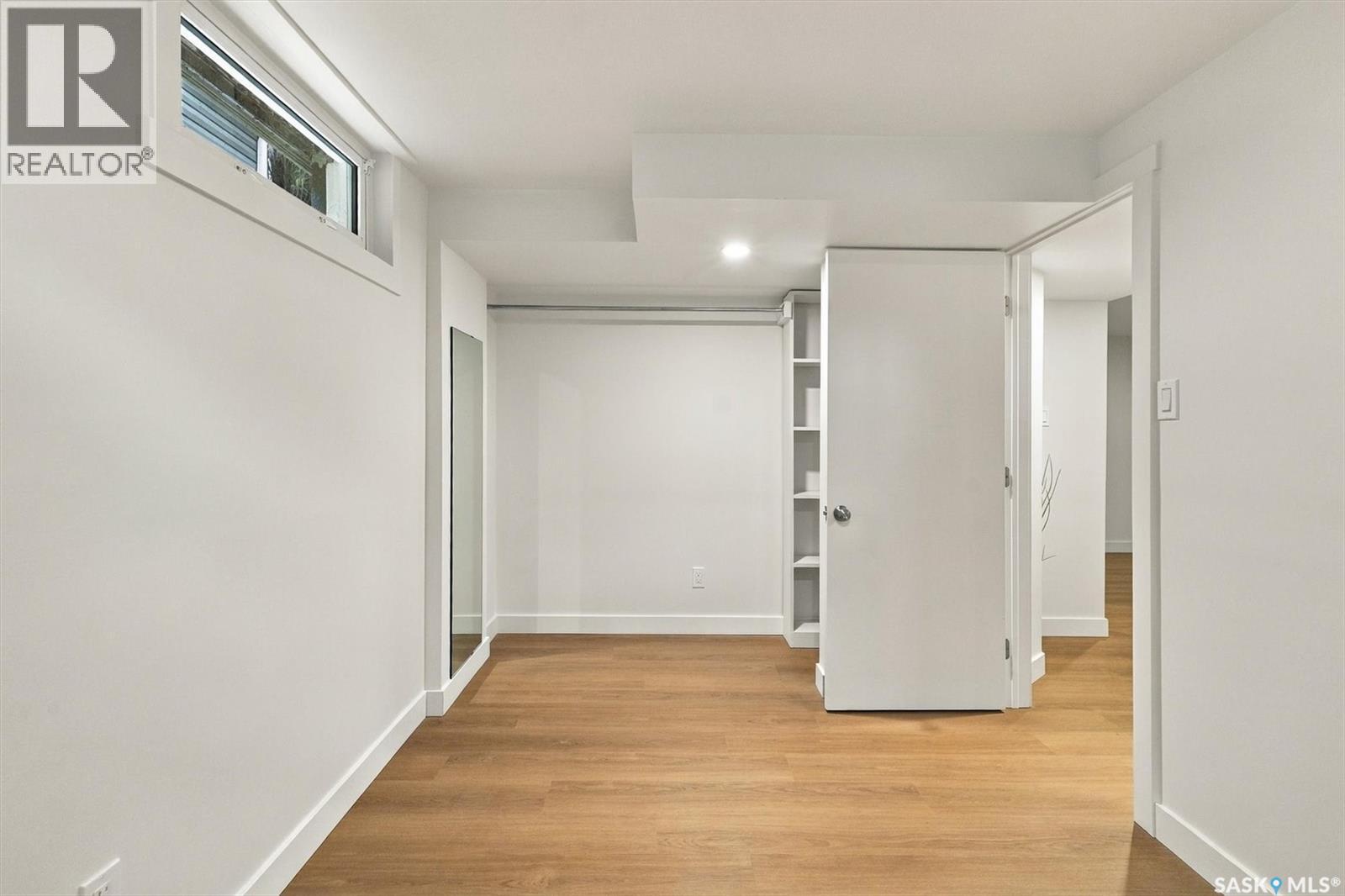 2810 Calder AVENUE - 38