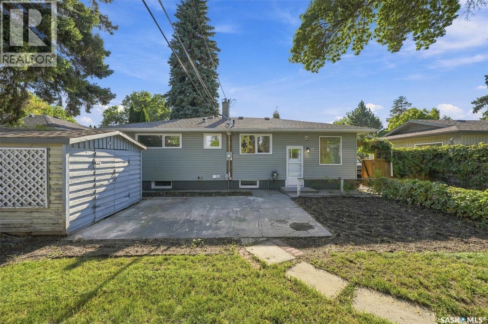 2810 Calder AVENUE - 49