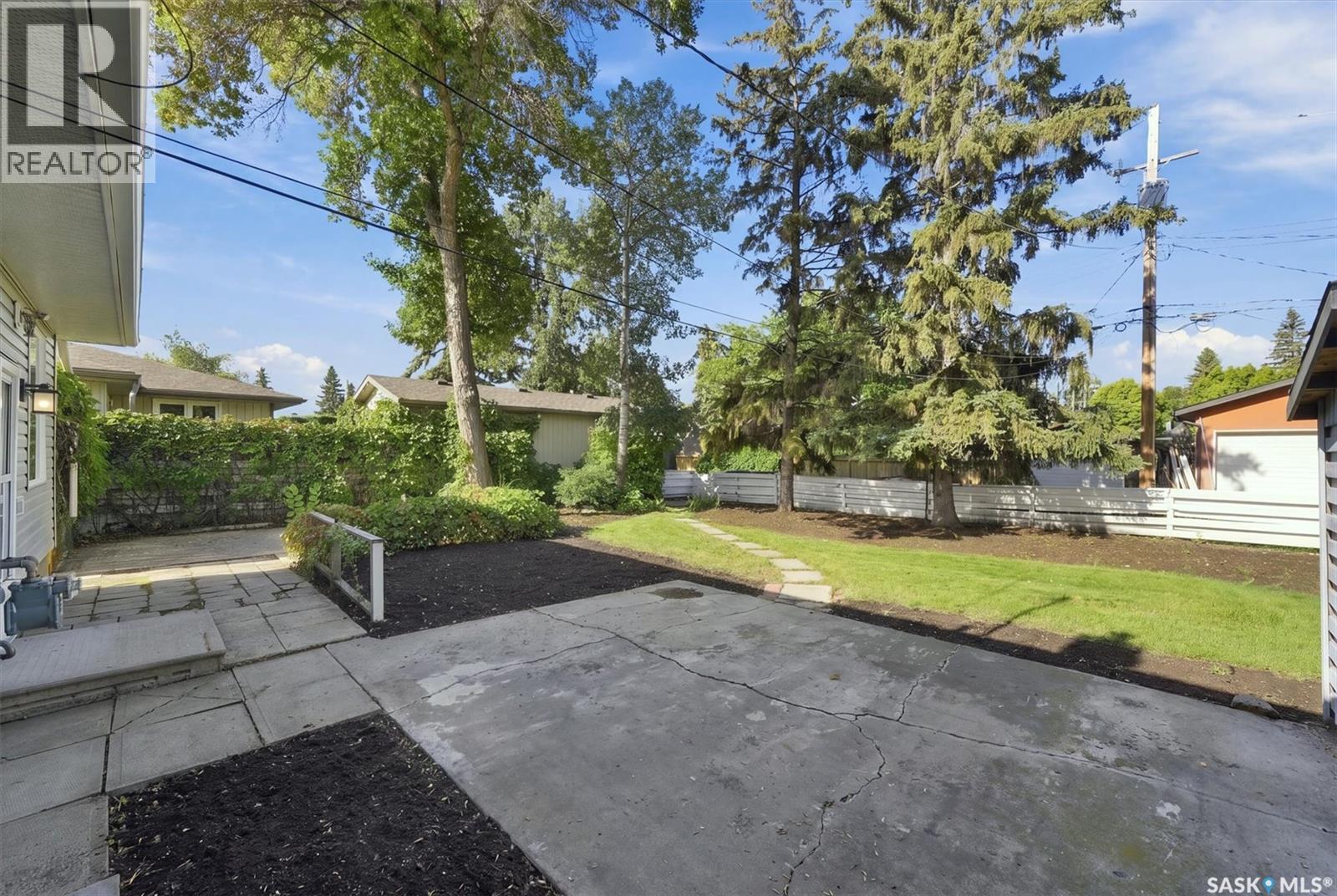 2810 Calder AVENUE - 53
