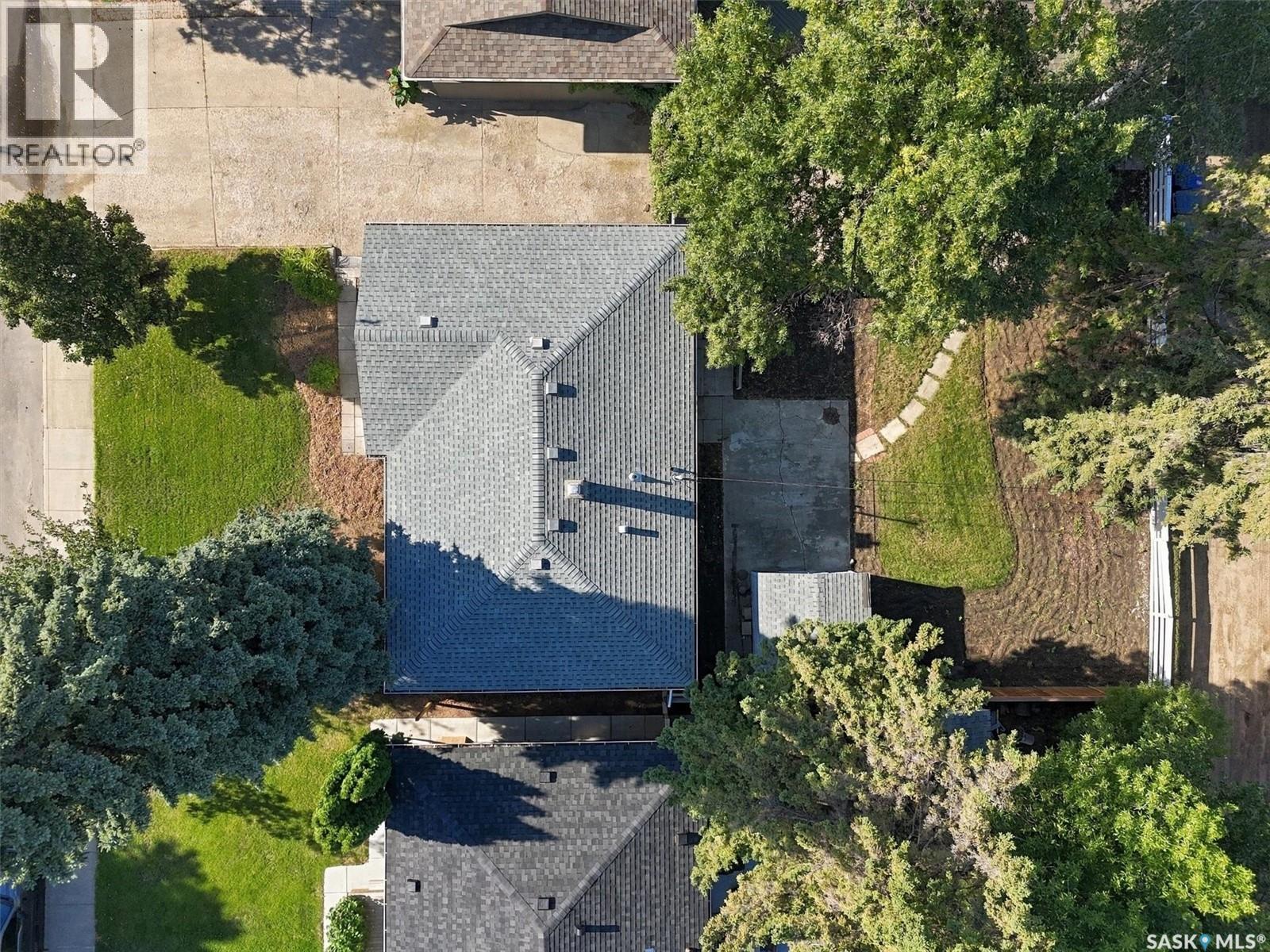 2810 Calder AVENUE - 54