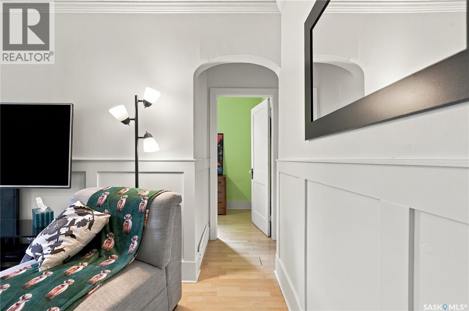 402 TAYLOR STREET - 8