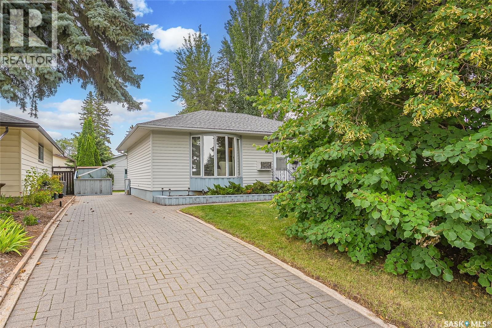 1909 Park AVENUE, Saskatoon — photo 2