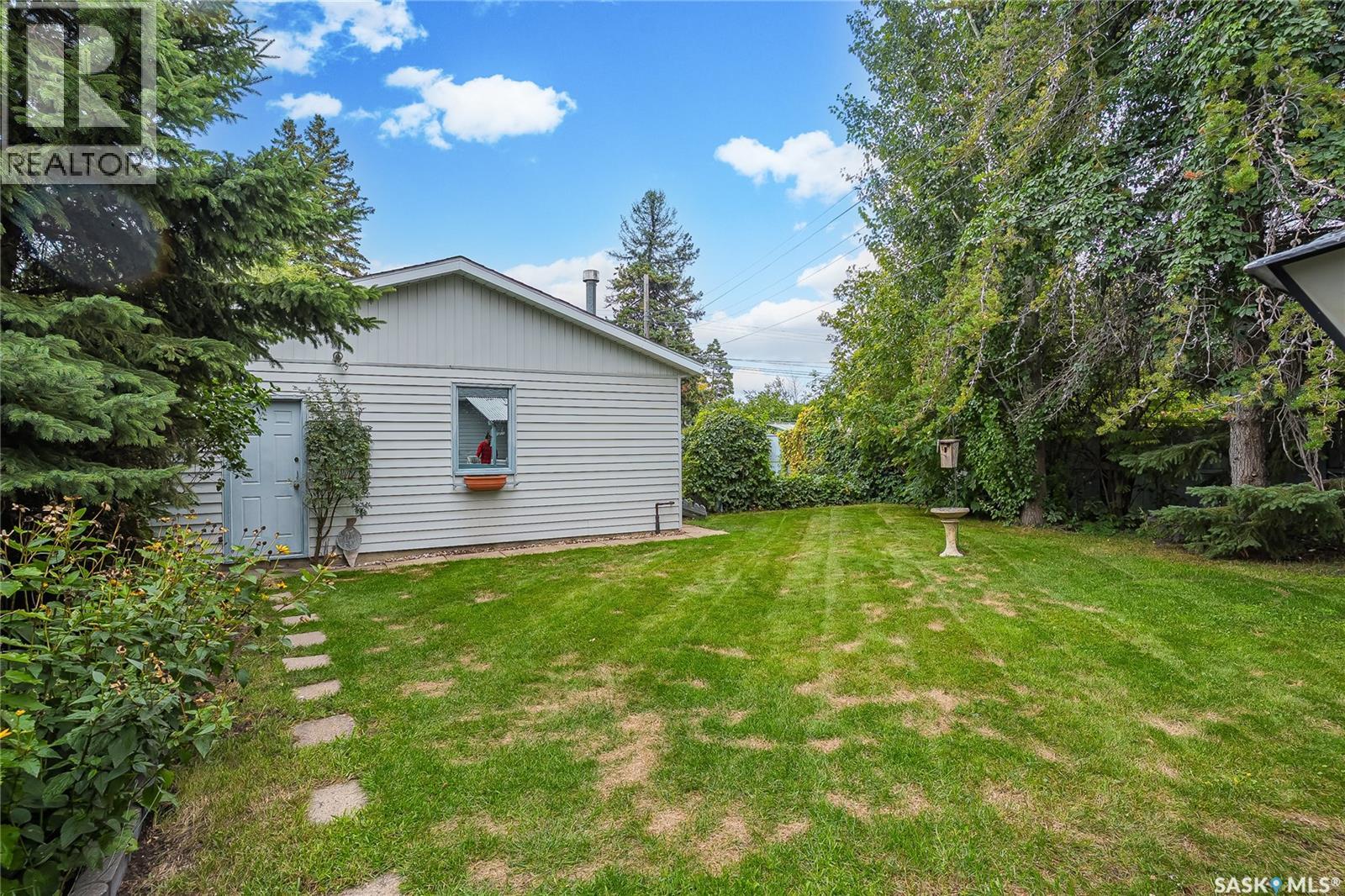 1909 Park AVENUE - Image 37