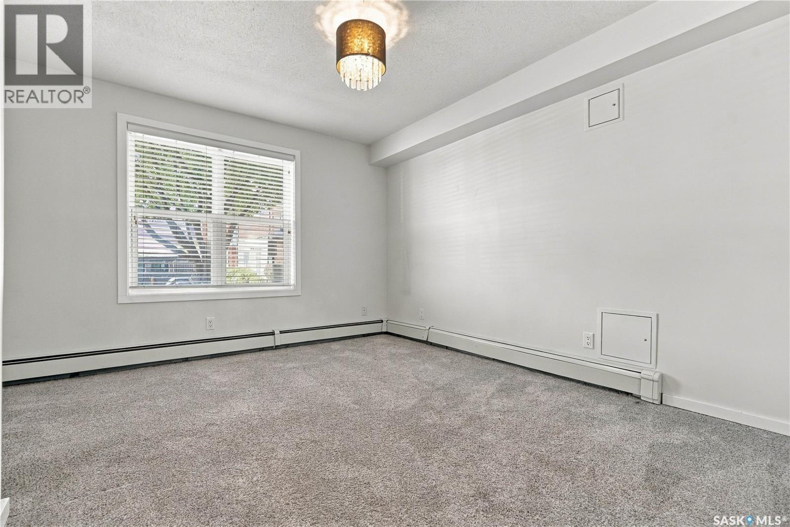 #106 230 Slimmon ROAD - 18