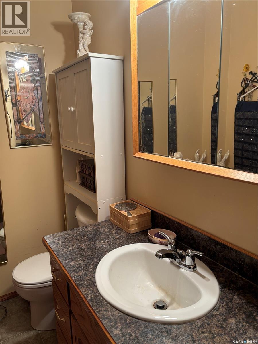 8 Taylor CRESCENT - Image 23