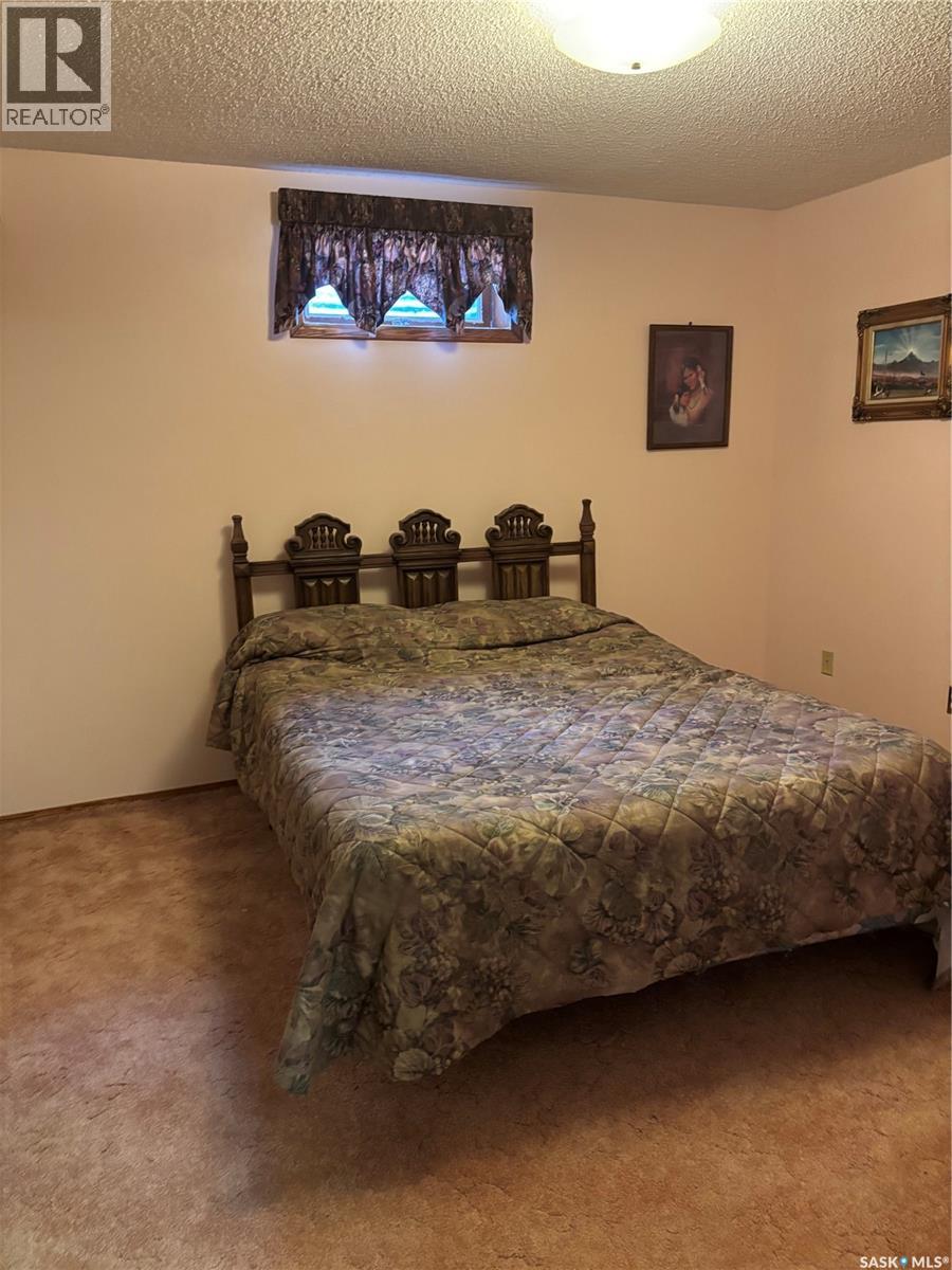 8 Taylor CRESCENT - Image 34