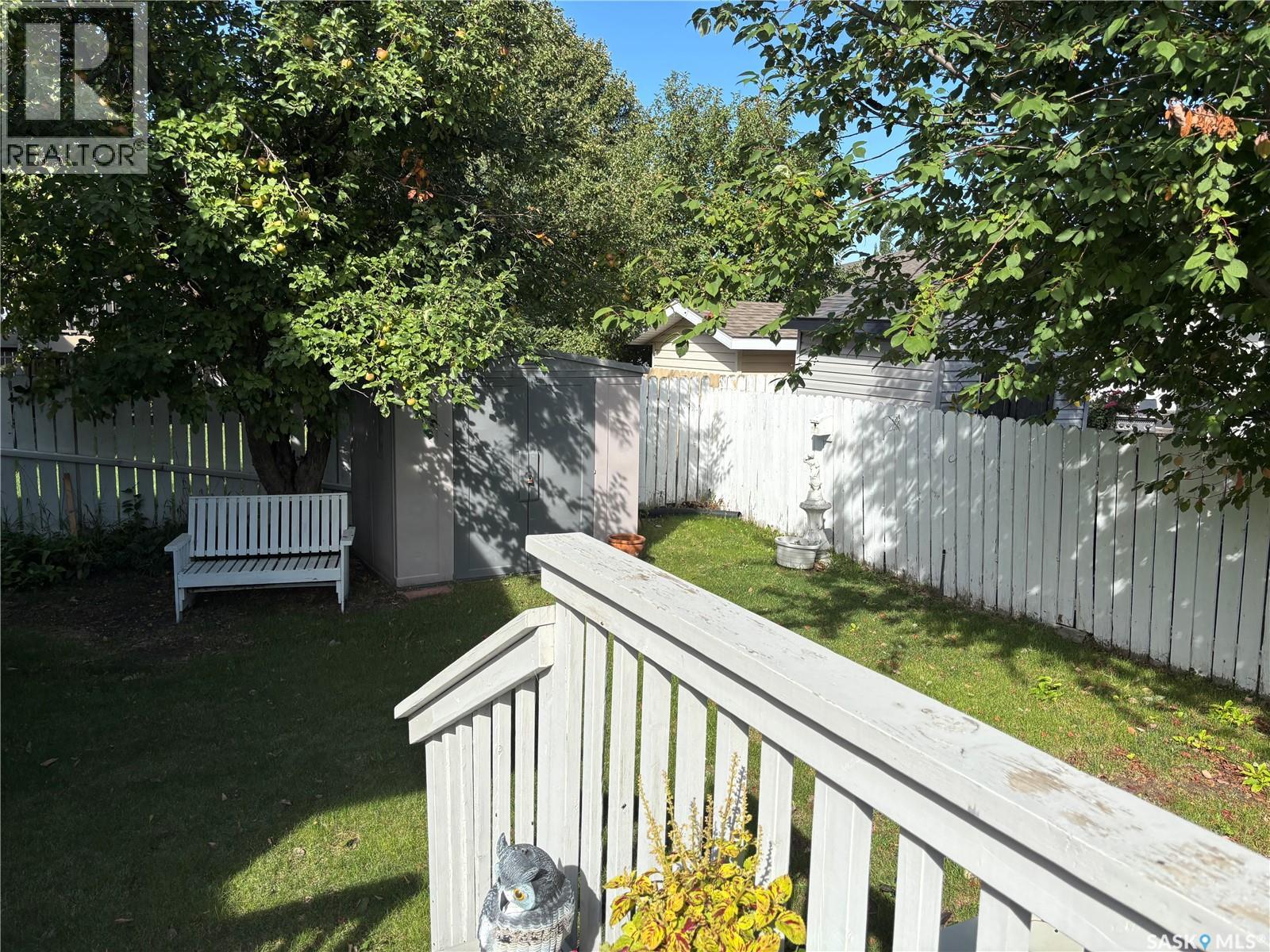 8 Taylor CRESCENT - Image 49