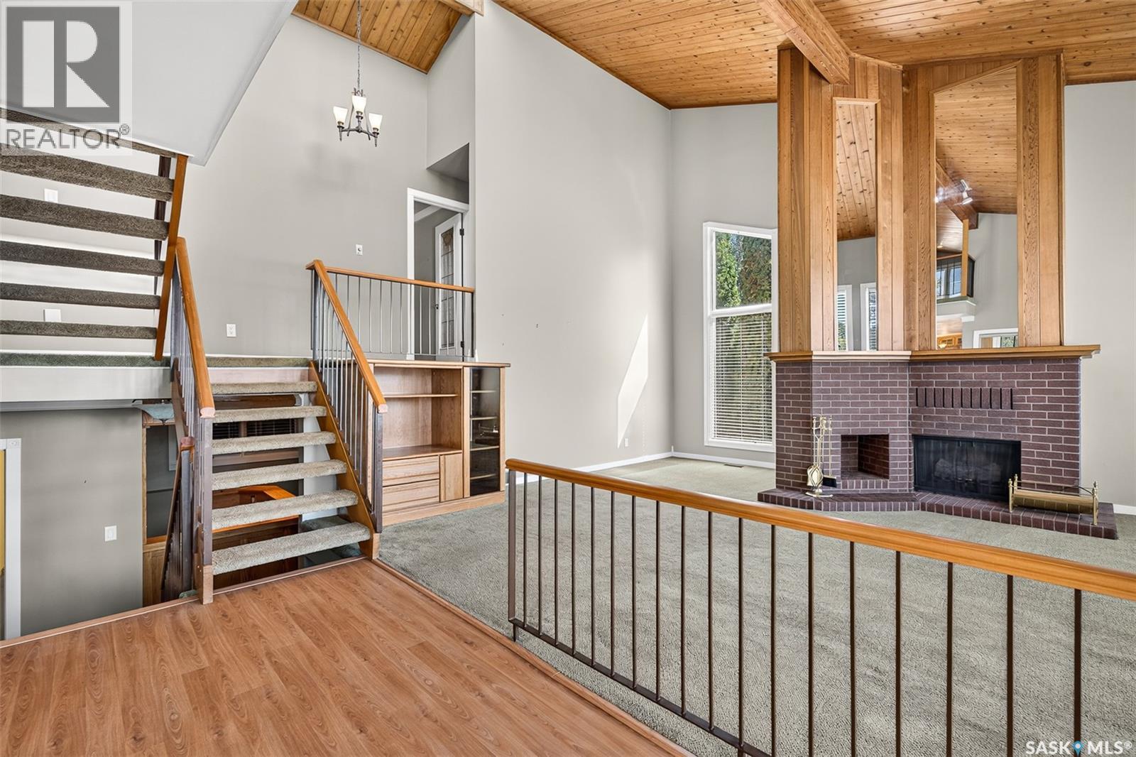 65 Edelweiss CRESCENT - 2