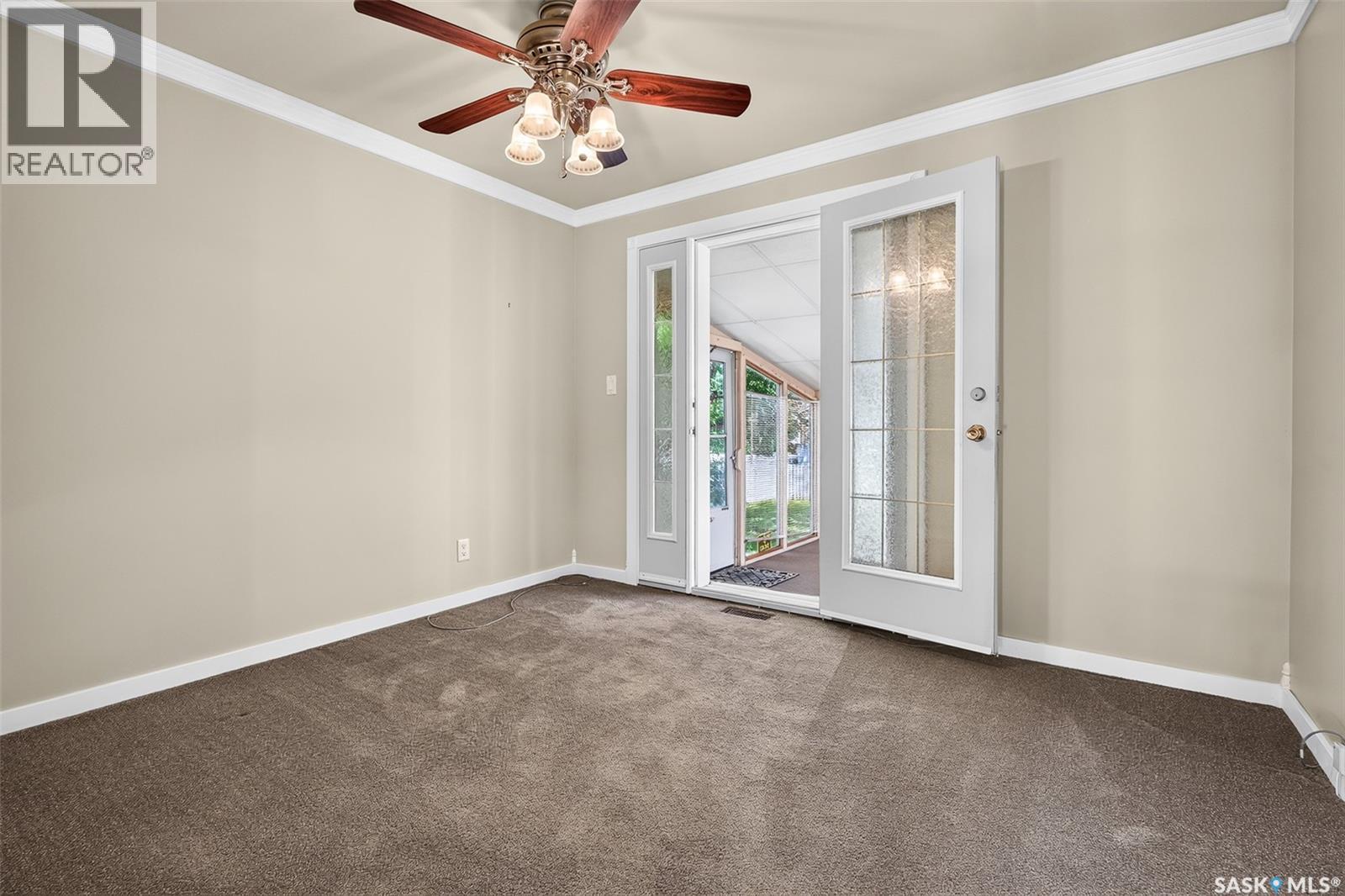 65 Edelweiss CRESCENT - 20