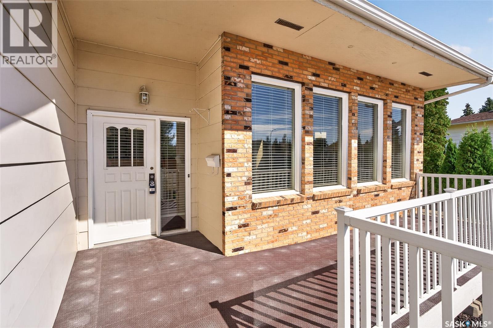65 Edelweiss CRESCENT - Image 47