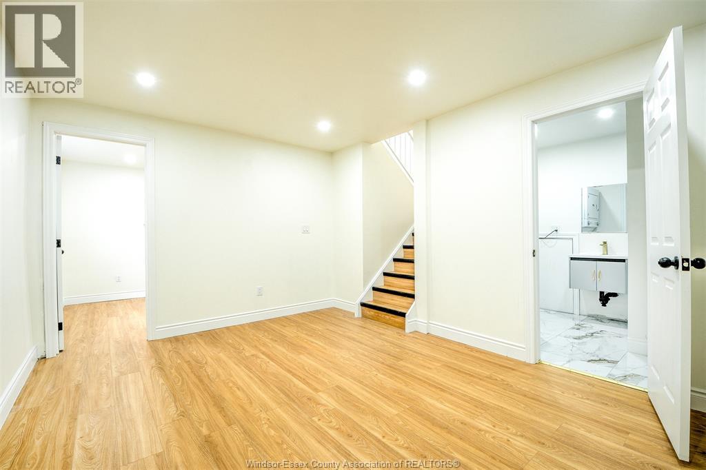 1411 BAYSWATER CRESCENT - Image 21