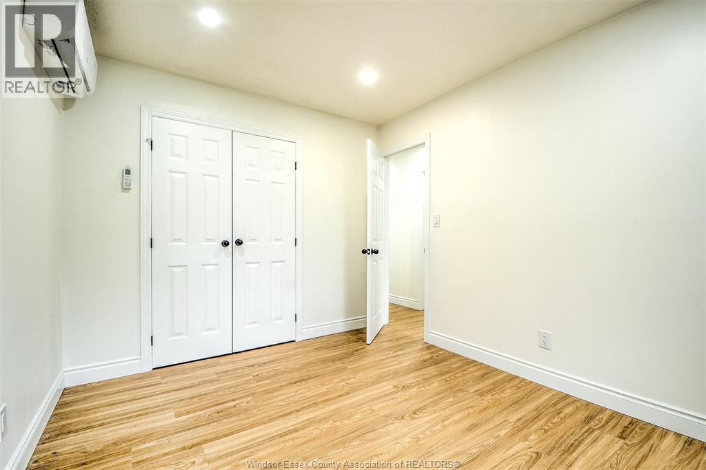 1411 BAYSWATER CRESCENT - 16
