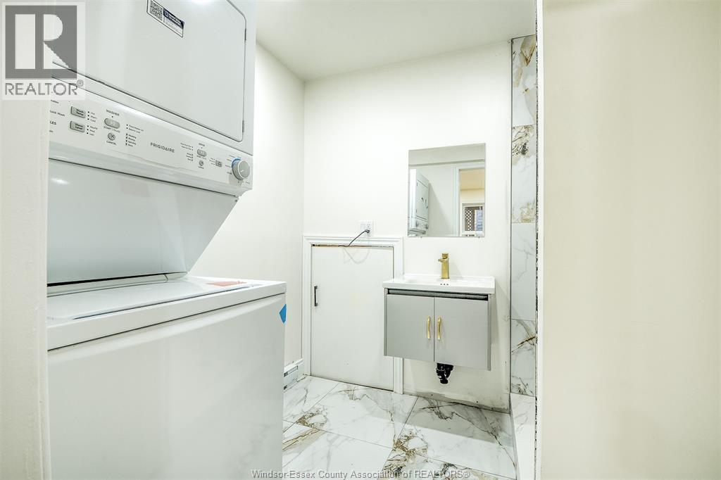 1411 BAYSWATER CRESCENT - Image 27