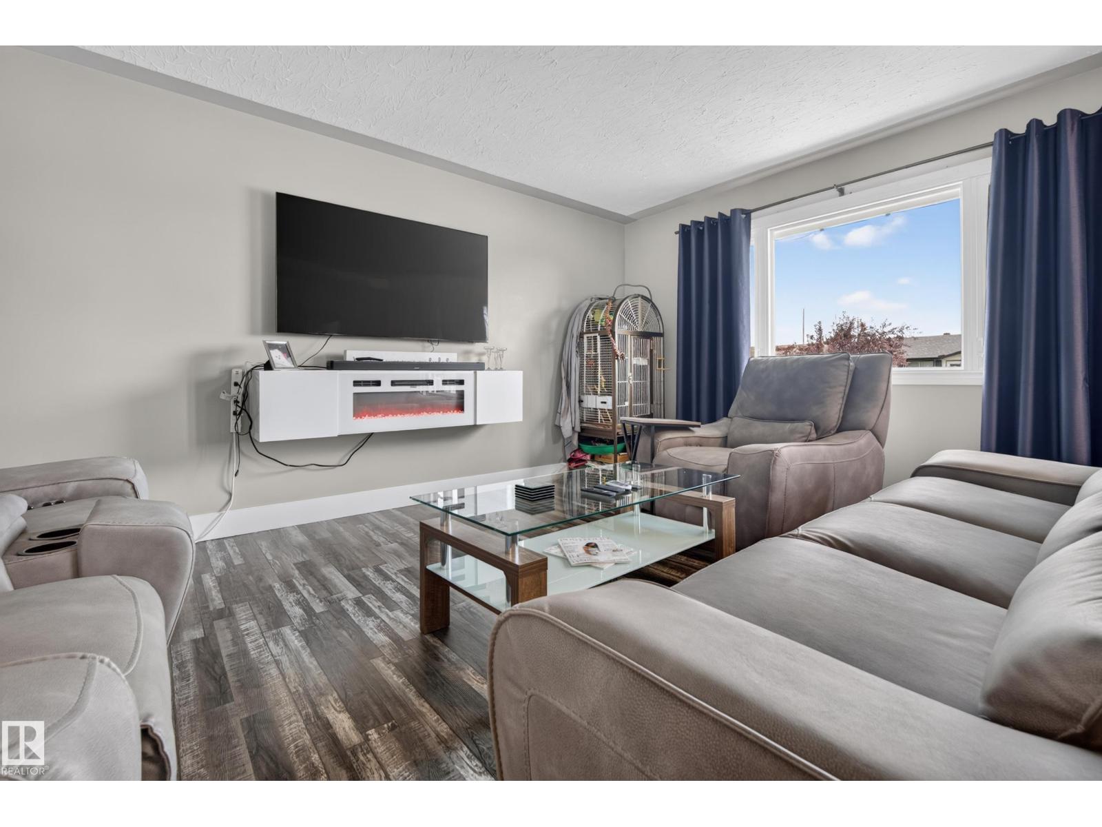 13512 111 ST NW - 7