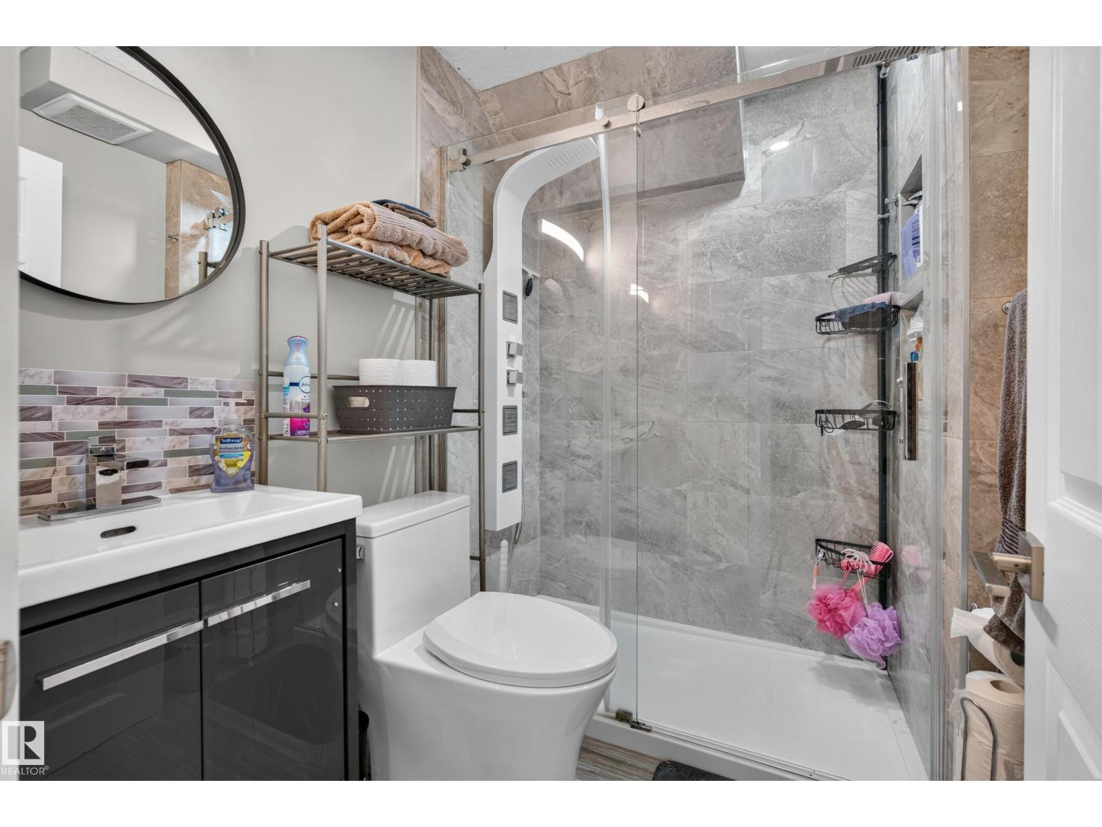 13512 111 ST NW - 29