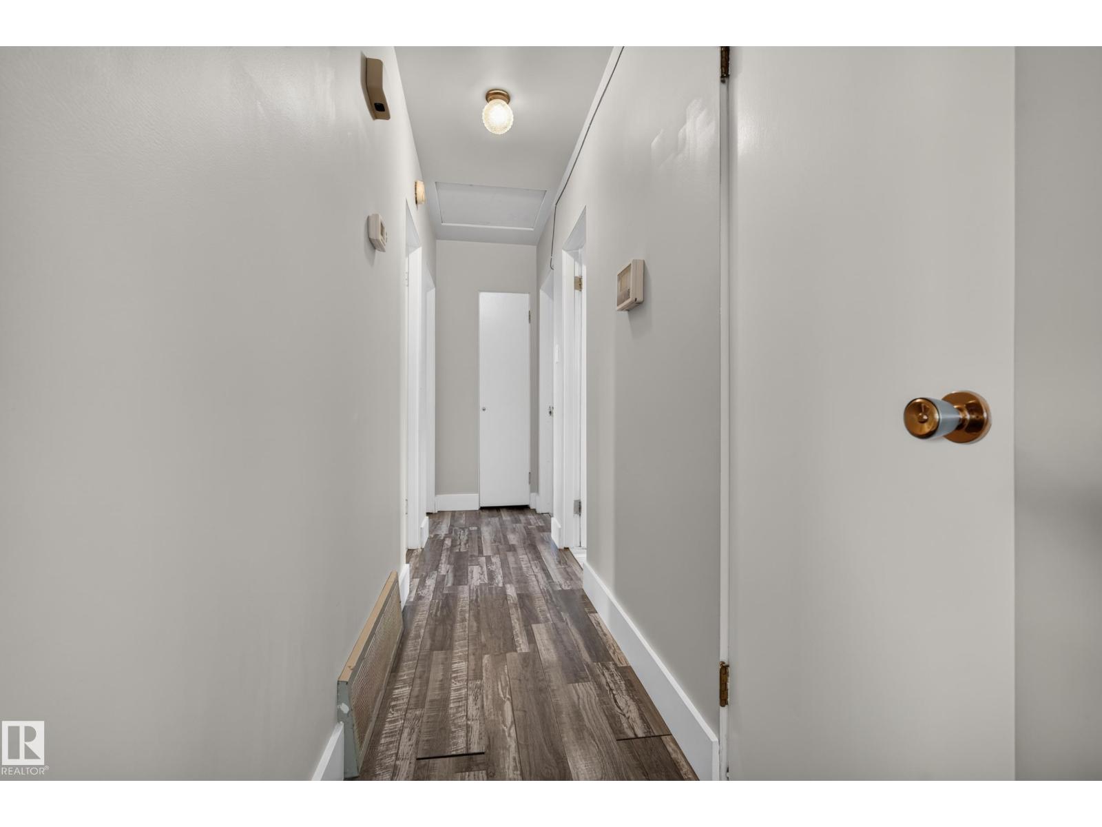 13512 111 ST NW - 14