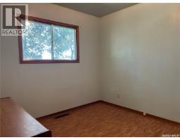 1716 Mccormick Crescent, Estevan, SK S4A1W3 Photo 9