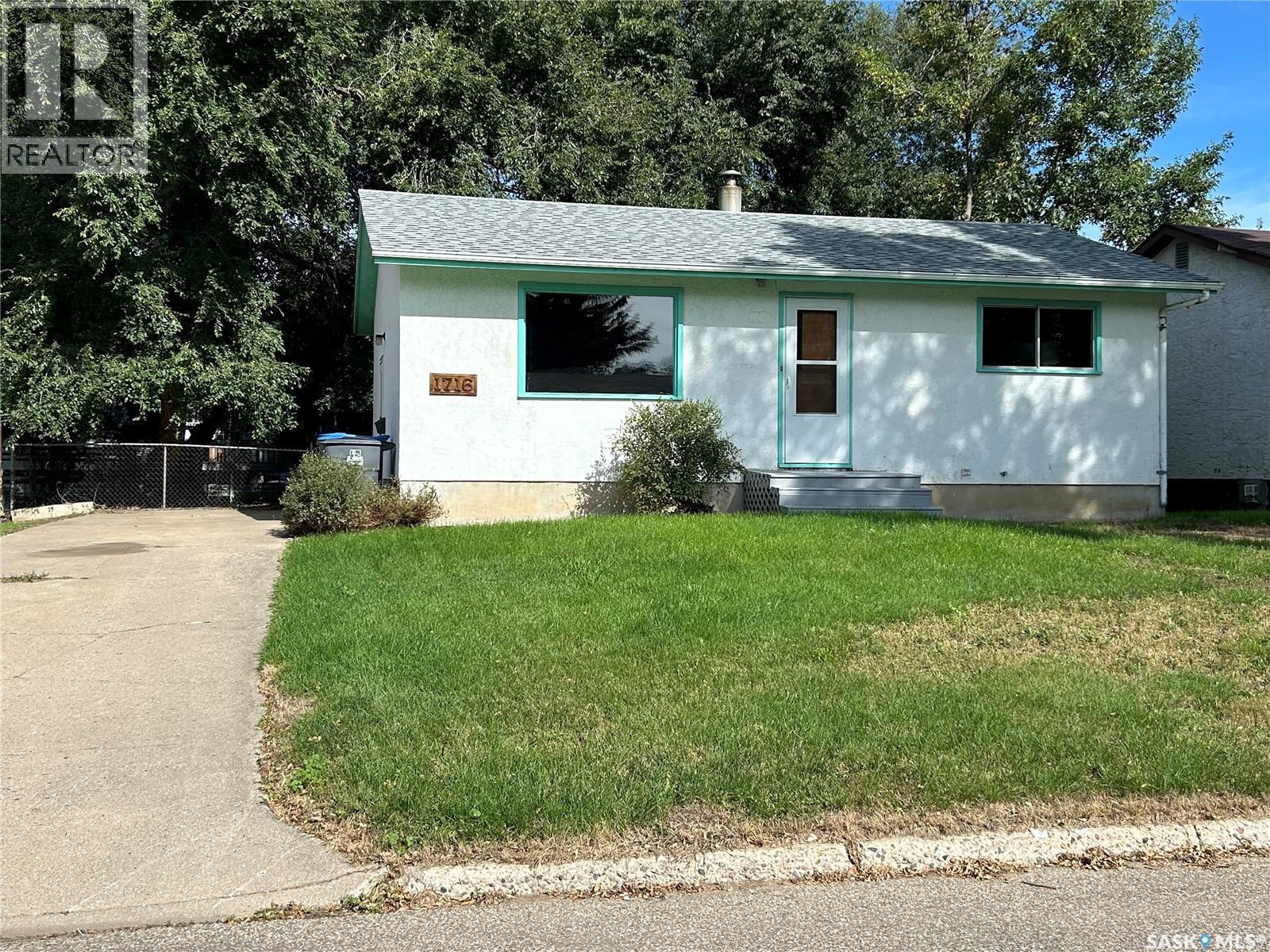 1716 McCormick CRESCENT, Estevan — photo 1
