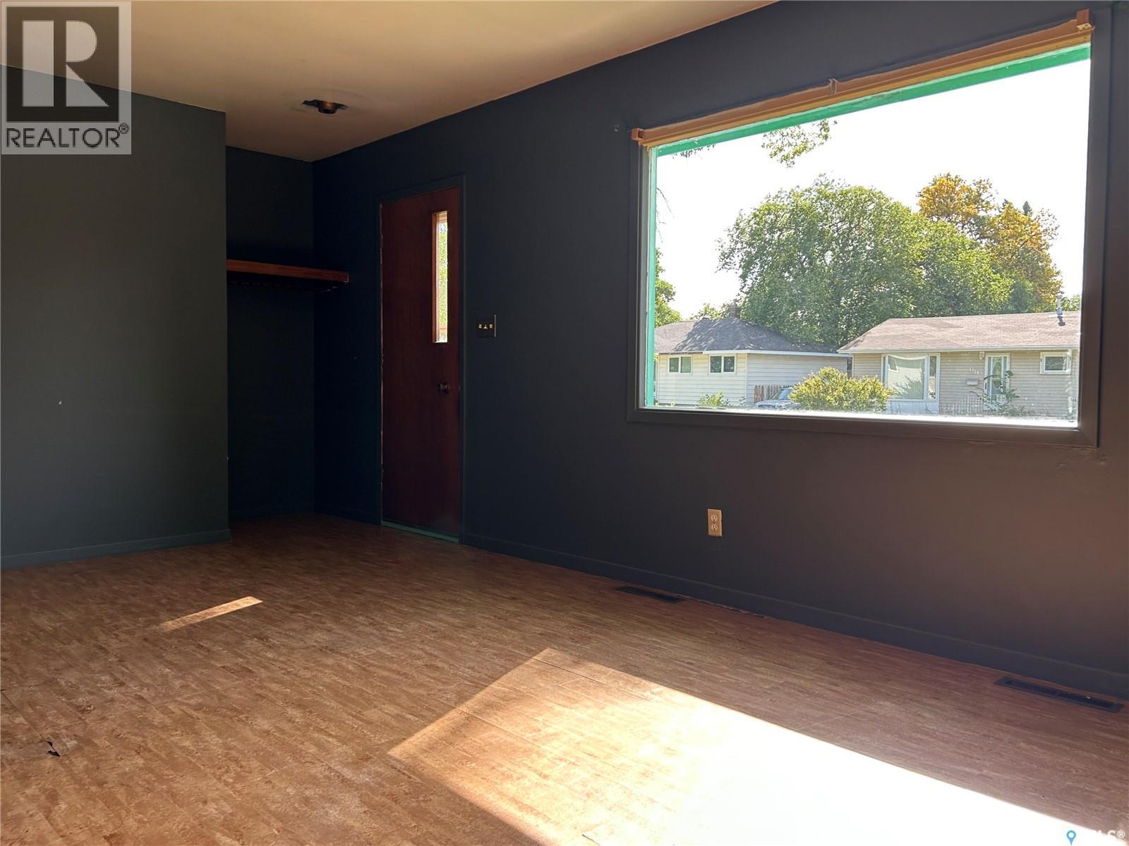 1716 McCormick CRESCENT - 5