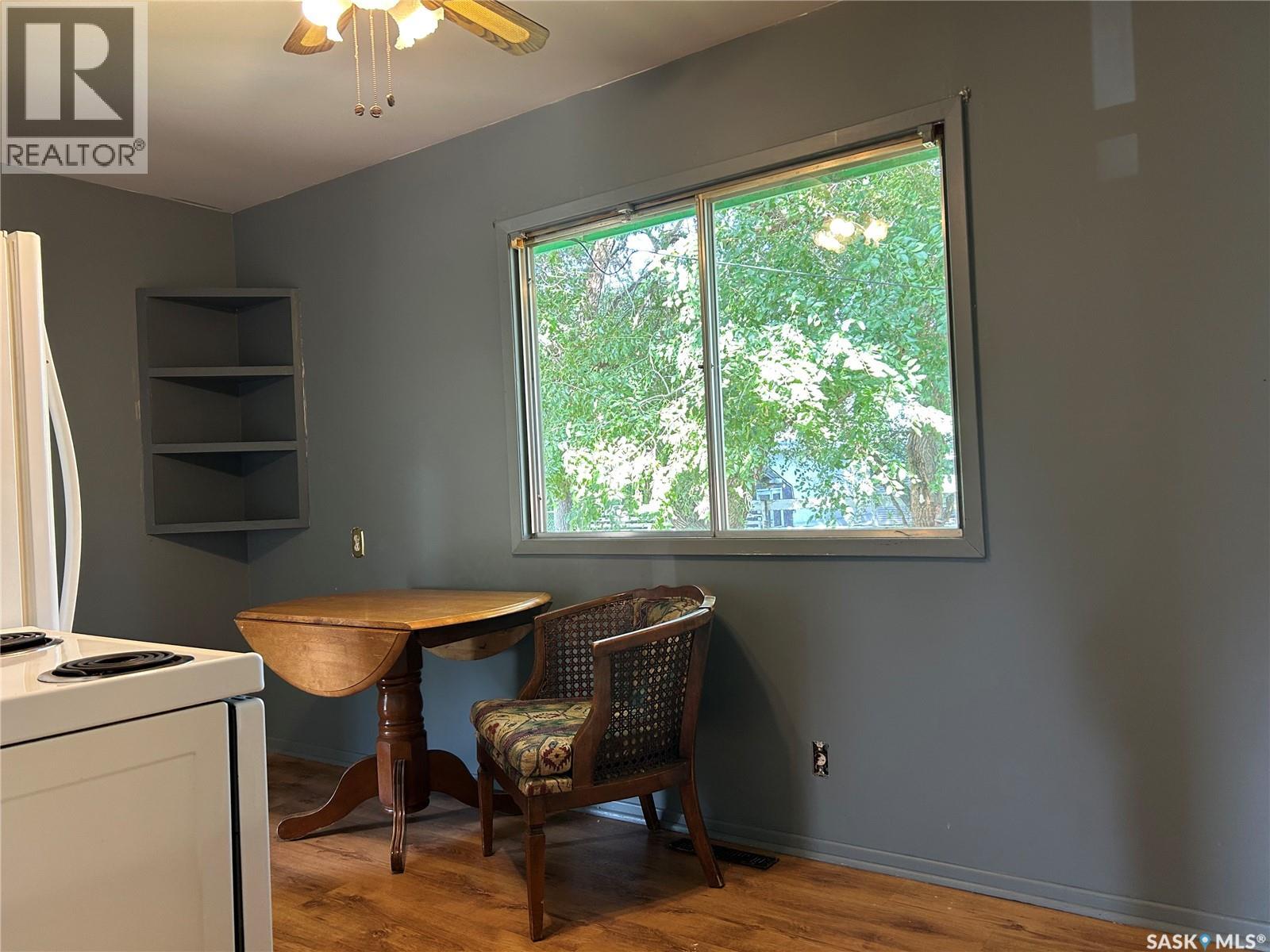 1716 McCormick CRESCENT - 4