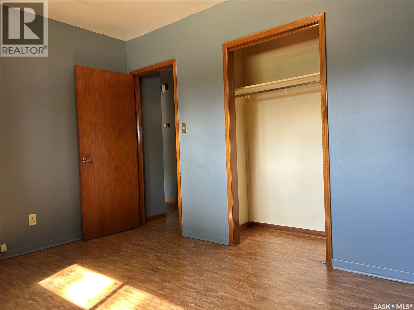 1716 McCormick CRESCENT - 11