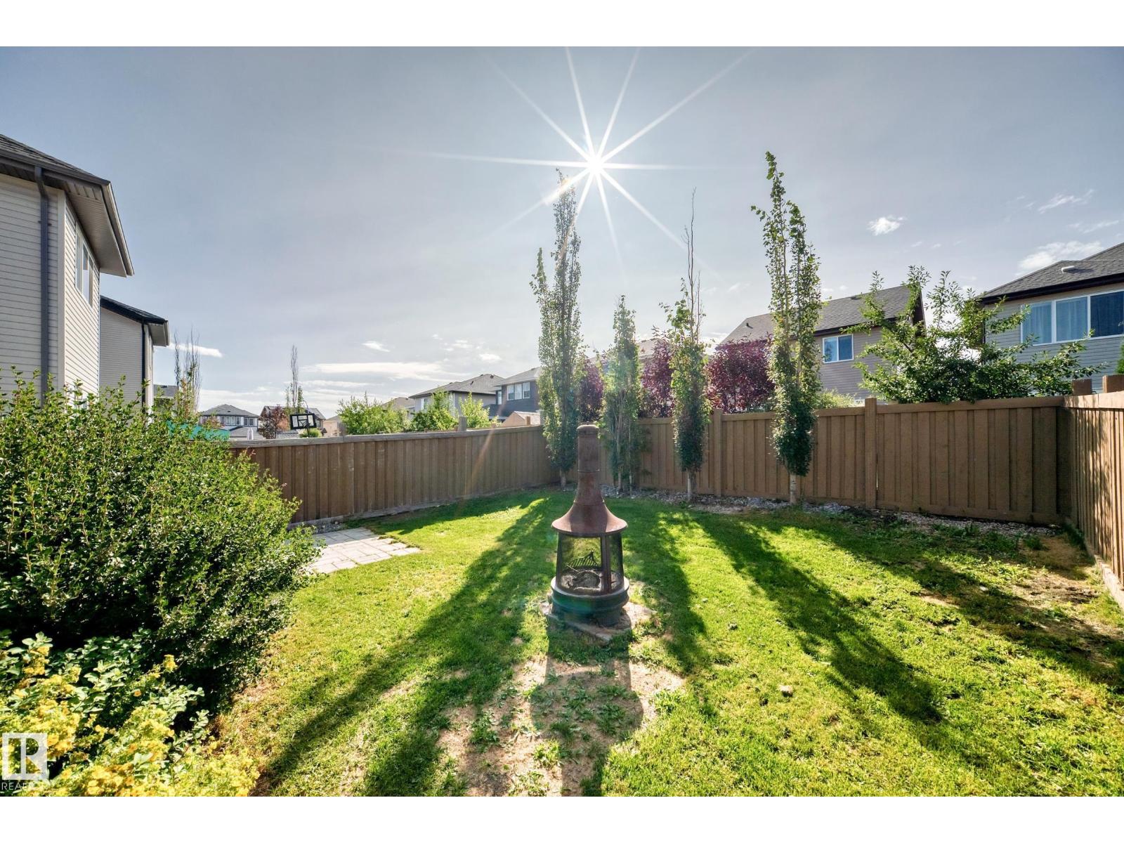 5633 175A AV NW - 39