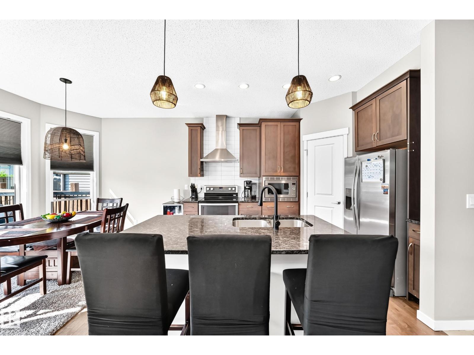 5633 175A AV NW - 7