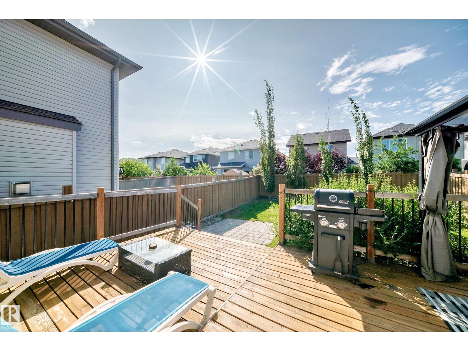 5633 175A AV NW - 34
