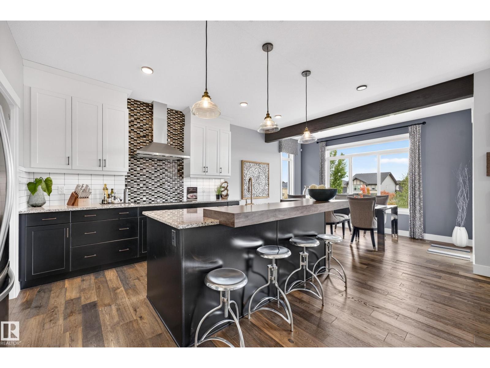 15 ALTADENA PT NW - 16