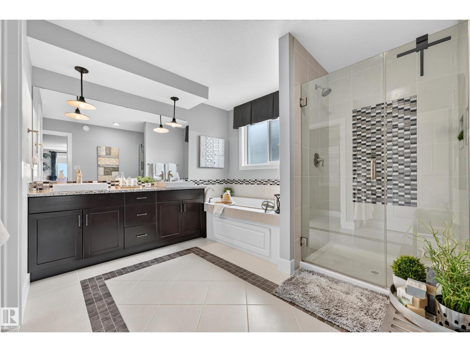 15 ALTADENA PT NW - 39