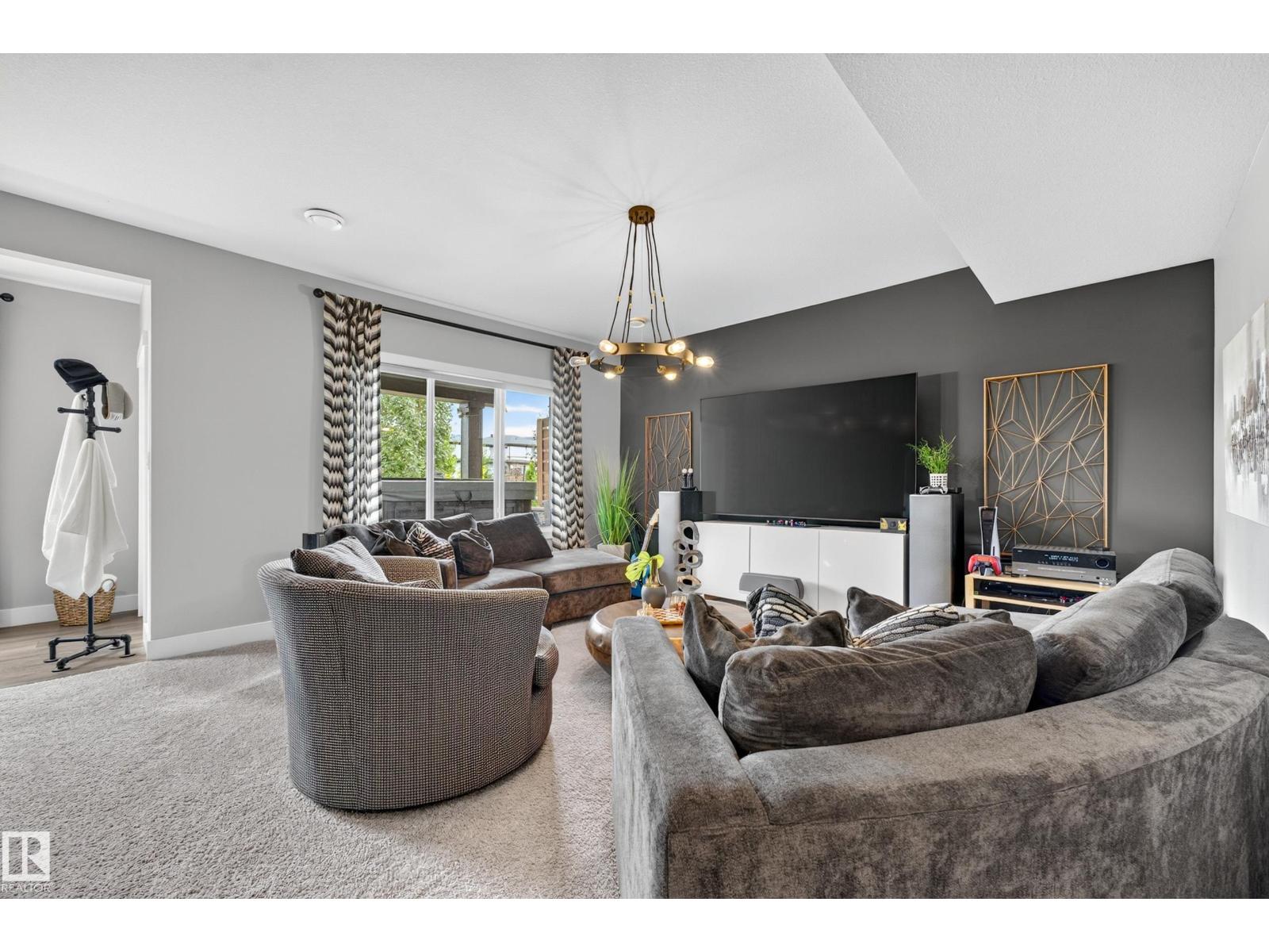 15 ALTADENA PT NW - 50