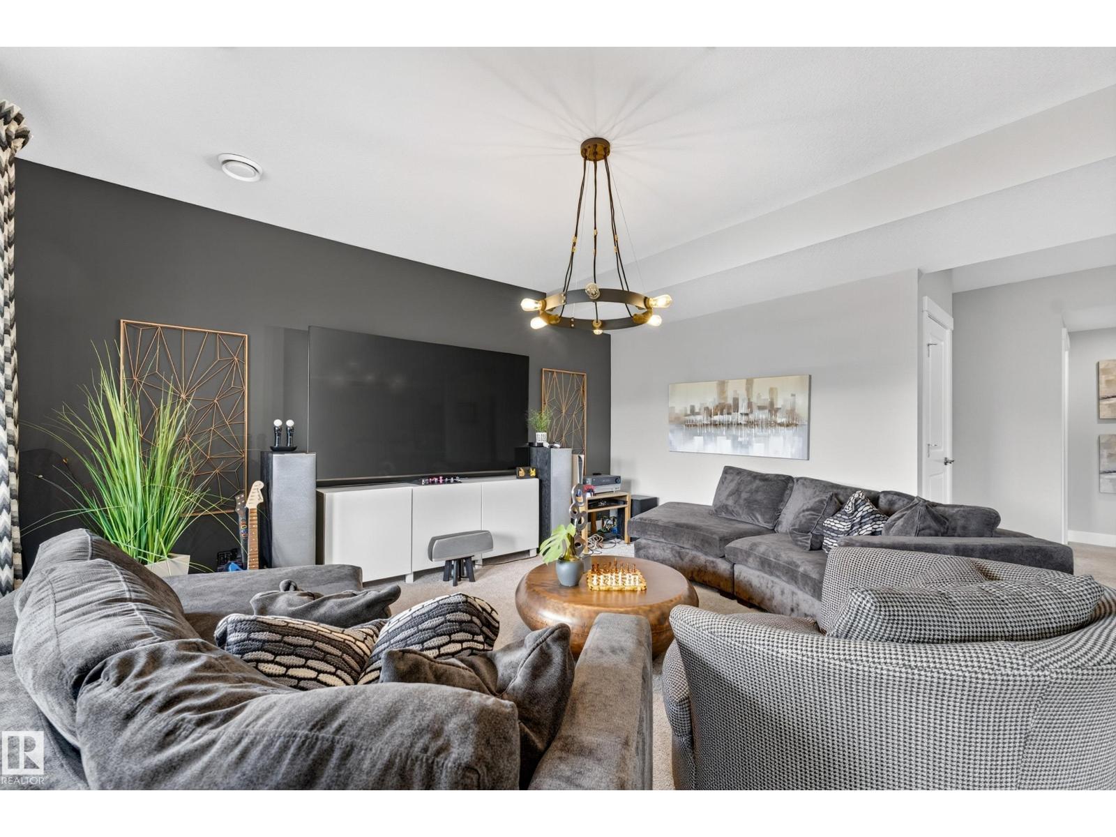 15 ALTADENA PT NW - 51