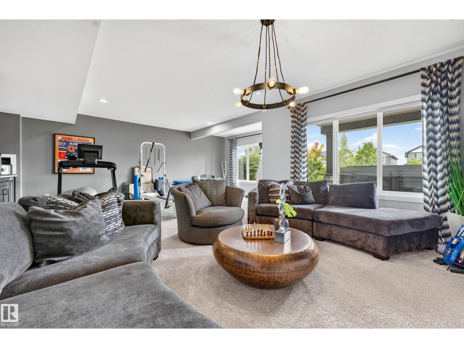 15 ALTADENA PT NW - 52