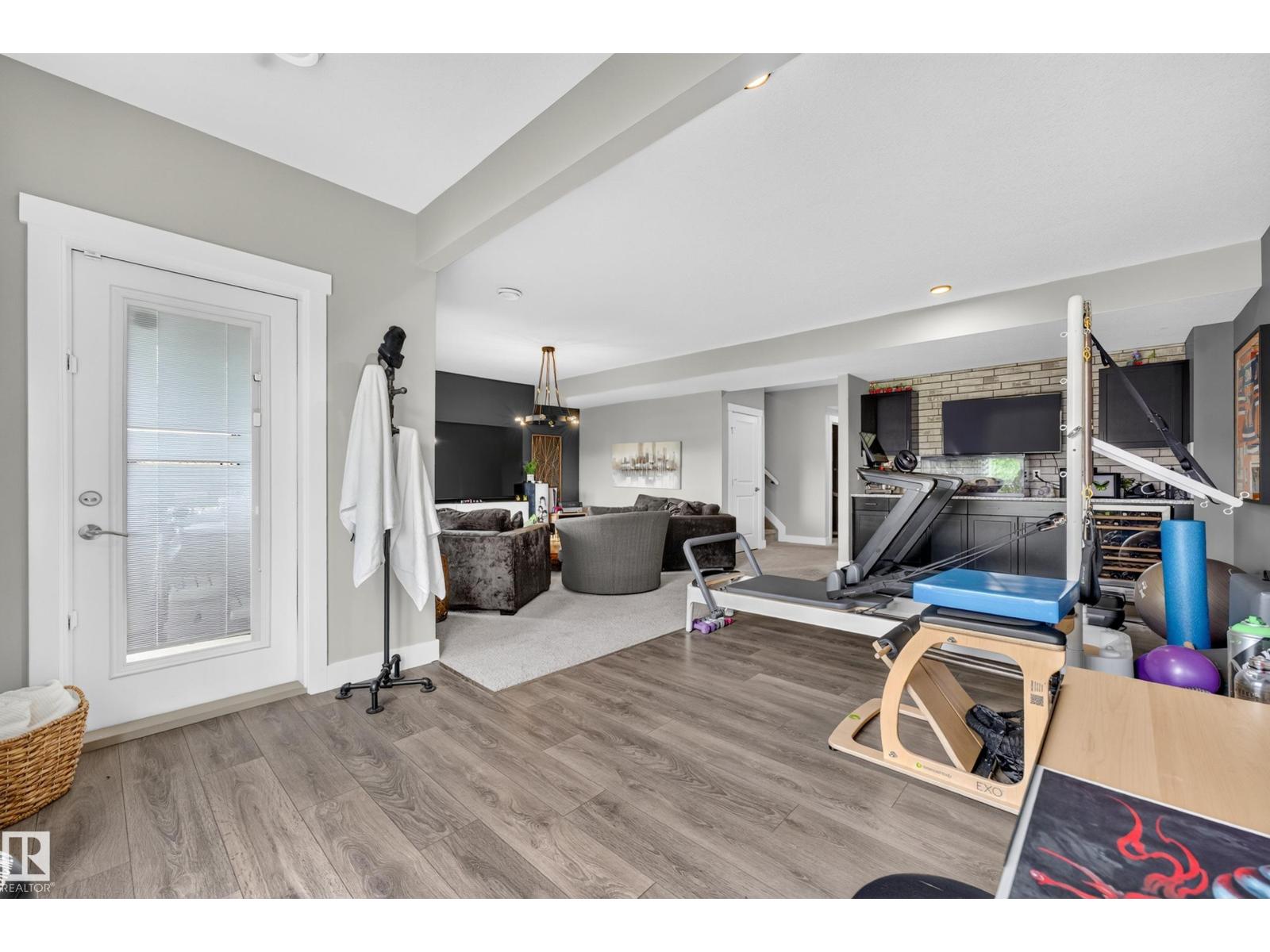 15 ALTADENA PT NW - 55