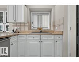 #17 9 Dechene Rd Nw, Edmonton, AB T6M2V1 Photo 10