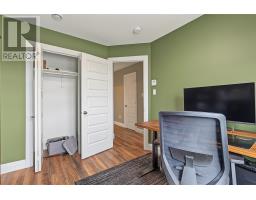 76 Bennett Avenue thumbnail 26