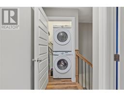 76 Bennett Avenue thumbnail 29