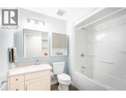 353 Gables Avenue, Petrolia, ON N0N1R0 Photo 15