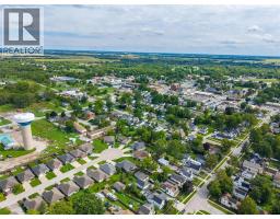 353 Gables Avenue, Petrolia, ON N0N1R0 Photo 36