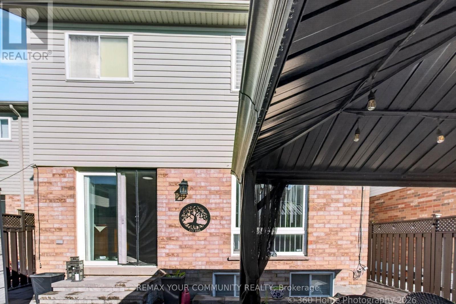1614 AVONMORE SQUARE - 9