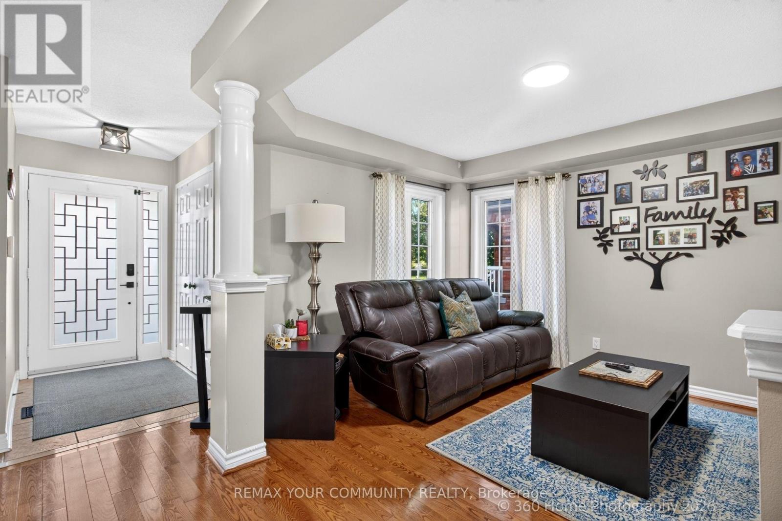 1614 AVONMORE SQUARE - 3