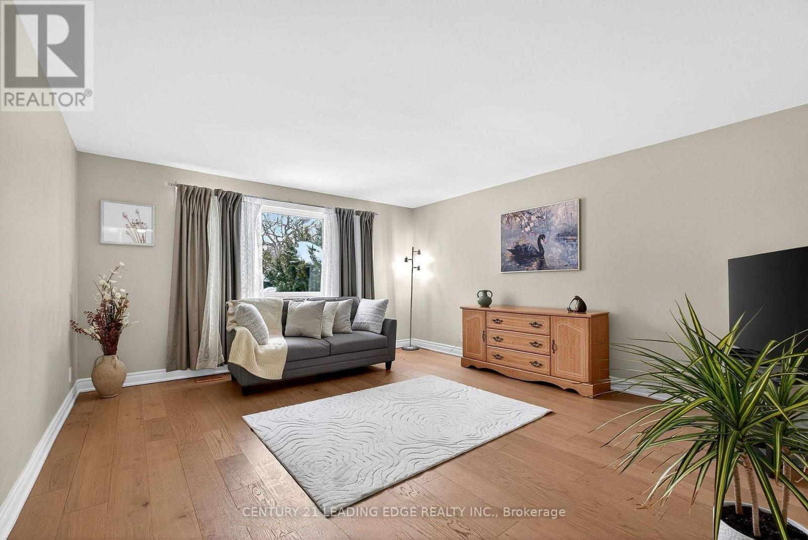 855 Zator Avenue, Pickering, ON photo 23