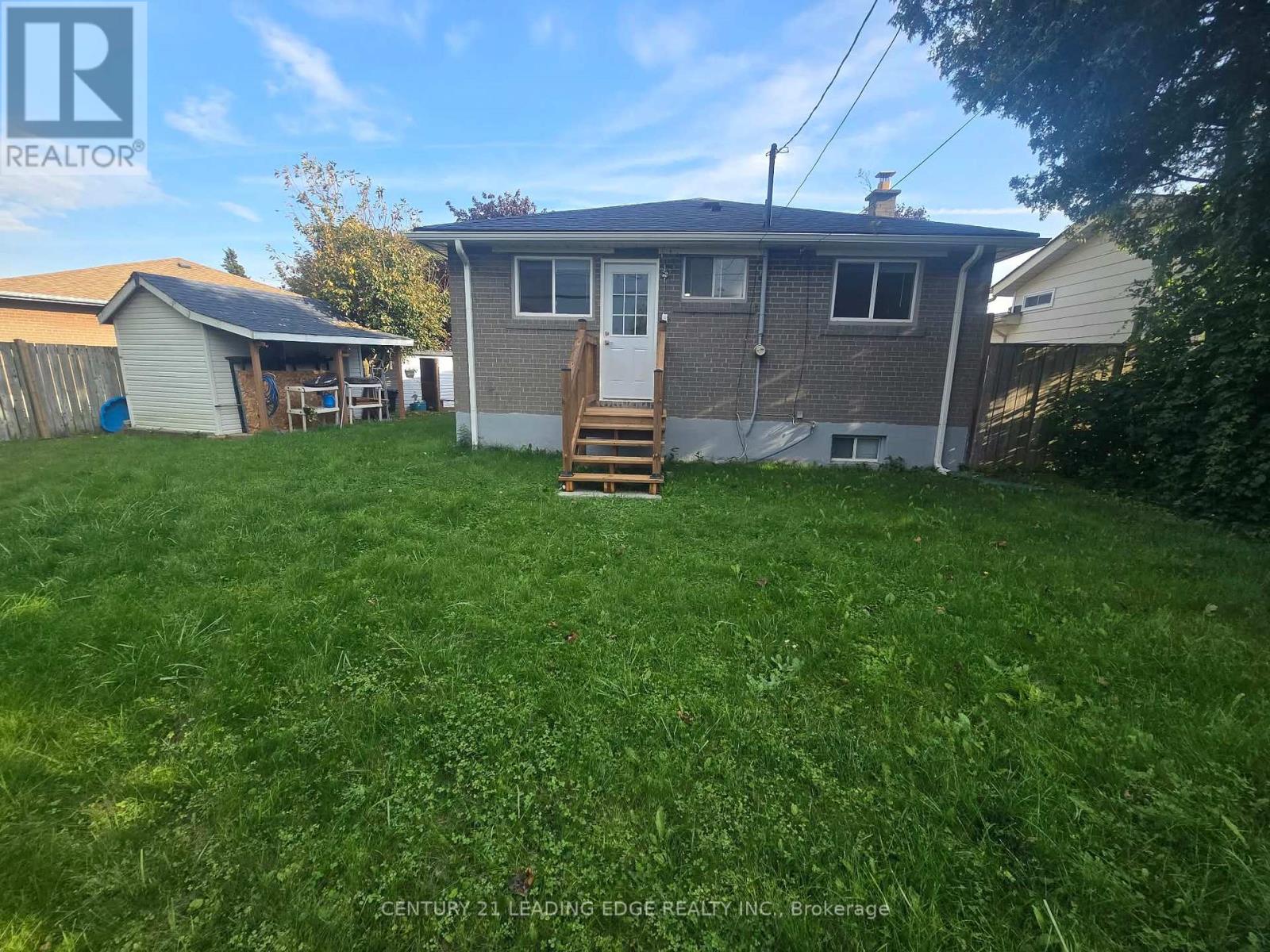 855 Zator Avenue, Pickering, ON photo 46