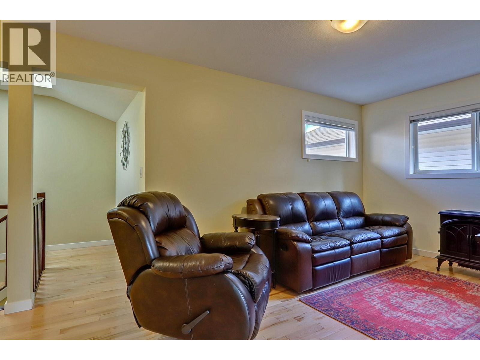 #12 100 Palmer Road - 33