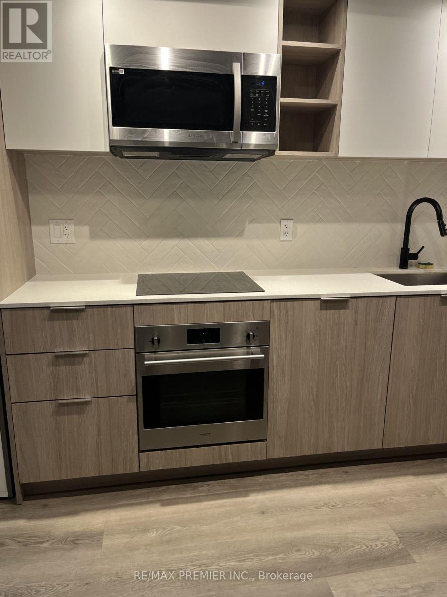 520 - 36 ZORRA STREET, Toronto (Islington-City Centre West) — photo 5