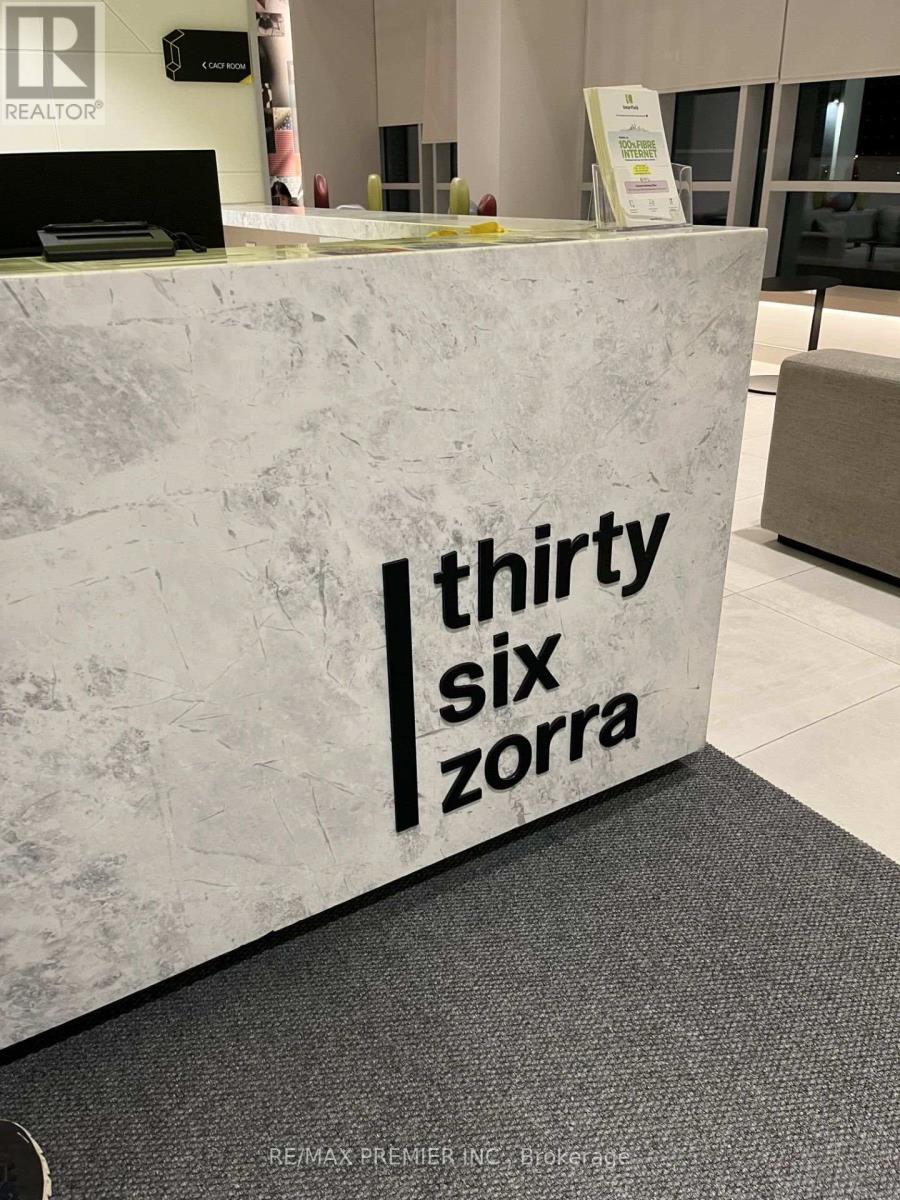 520 - 36 ZORRA STREET, Toronto (Islington-City Centre West) — photo 2