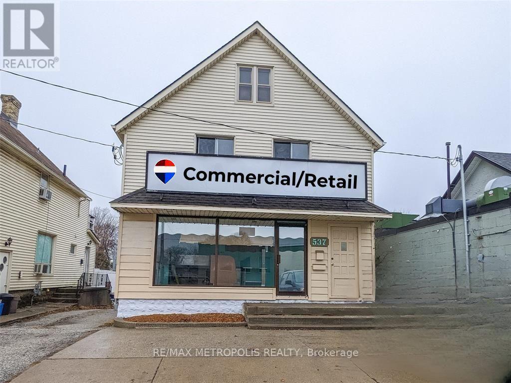 537 CHRISTINA STREET N, Sarnia